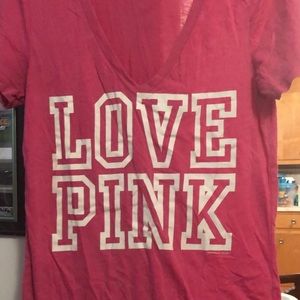 V neck vs shirt size medium fits like a large